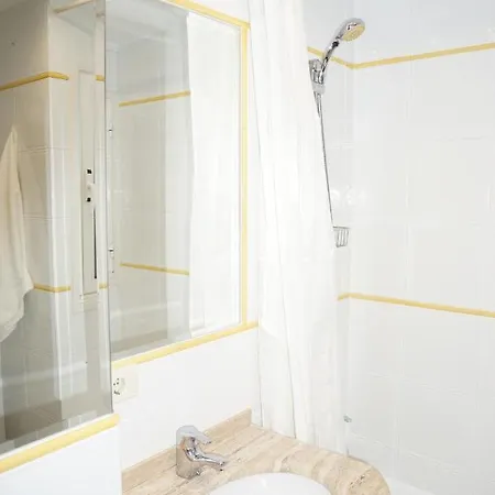 Amazing Location Coruna Downtown